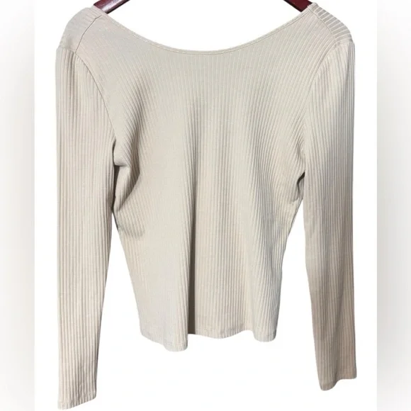 Monki Open Back Top Ribbed Beige Cream Long Sleeve Size Medium - Picture 2 of 9